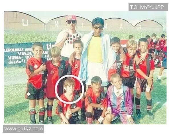 梅西与巴塞罗那拉玛西亚青训的深厚情缘与传奇故事